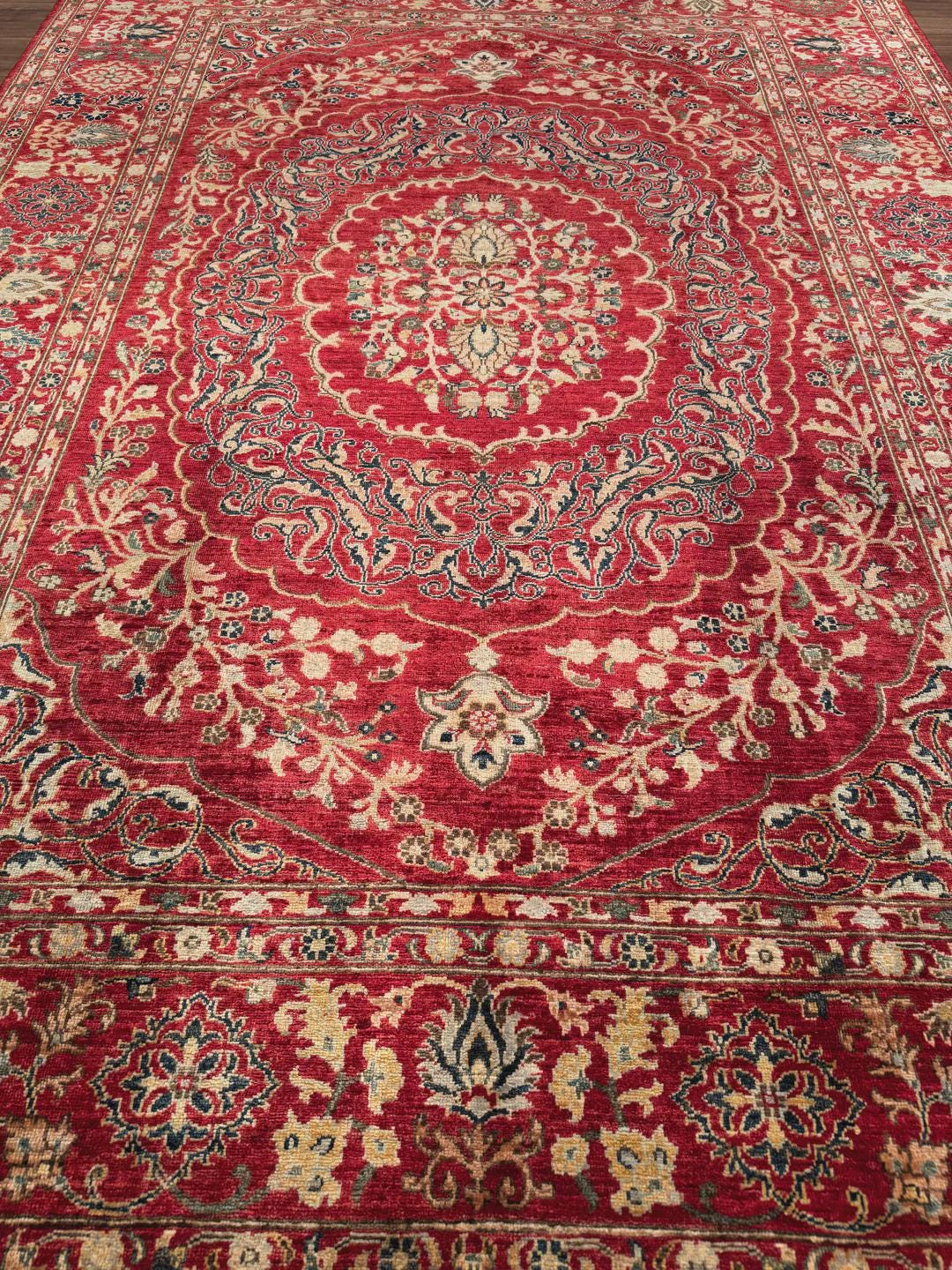 Heriz Original Hand-Woven Red Root Dye Wool Carpet 211x290