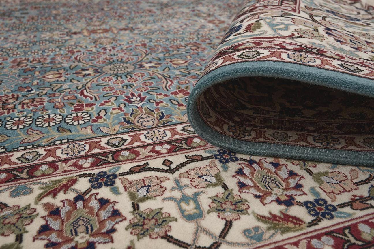 Hand-Knotted Hereke Turkish Rug: Wool & Silk Oriental Carpet (197x296 cm) Collector’s Piece