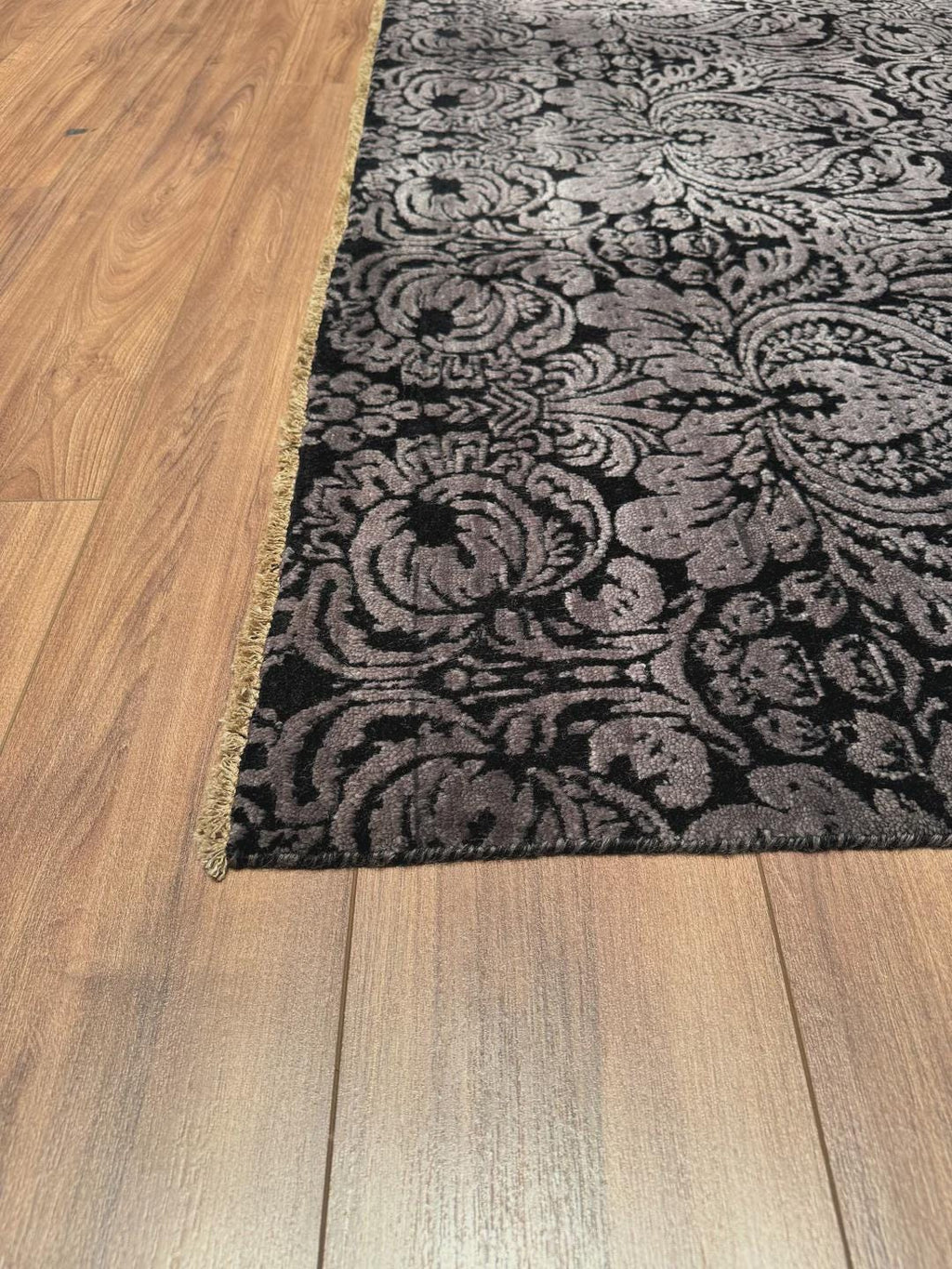 Black Gray Handwoven Turkish Rug – Bamboo & Wool Blend – 170x240 cm – Modern Floral Carpet