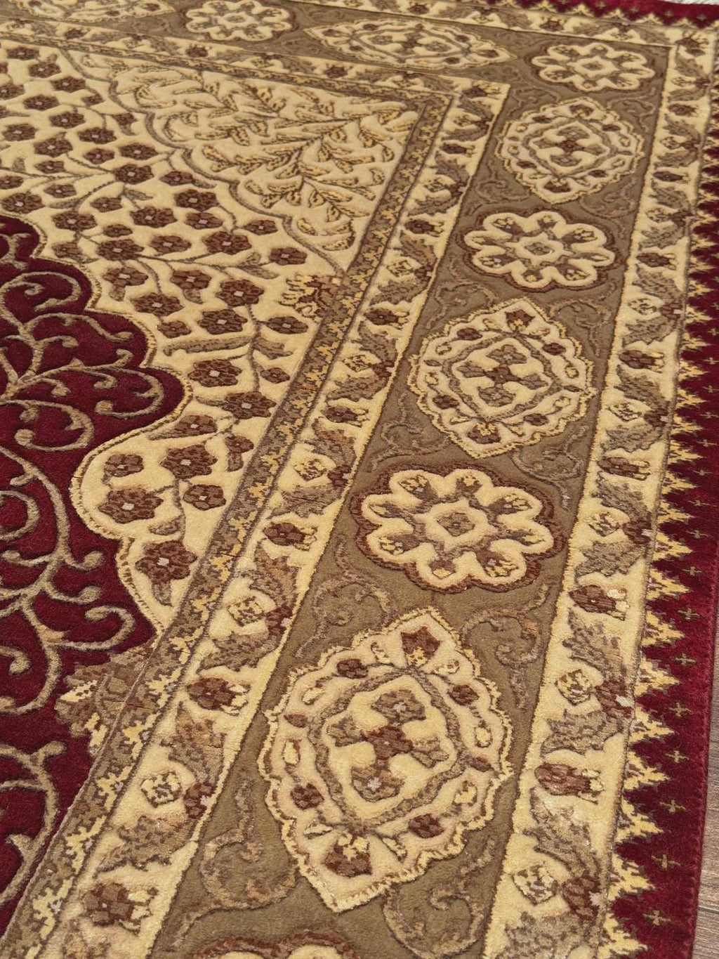 Indian Original Hand-Woven Beige Red Wool Bamboo Carpet 174x240